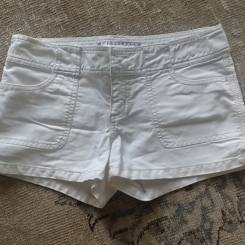 White Aeropostale shorts size 1/2